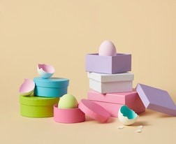 南京师范大学和华东师范大学对比哪个好哪个更厉害？差距大吗？