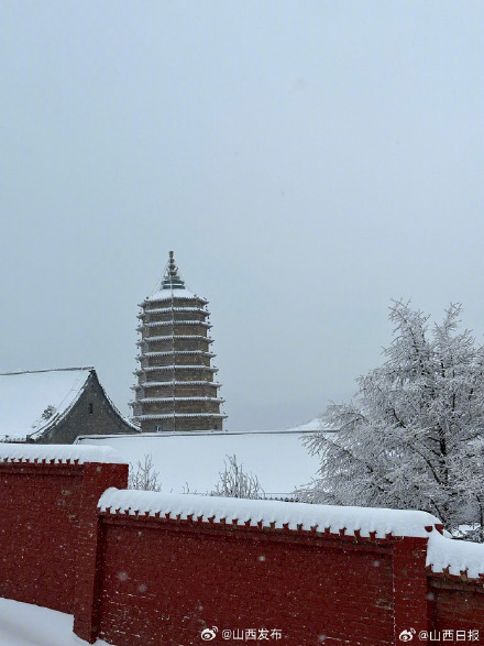 冰封素裹！五台山雪景美到惊艳