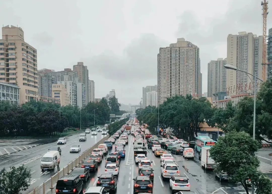 大风蓝色预警+降雨!陕西最新天气预报!
