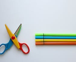 南京特殊教育师范学院和兴义民族师范学院对比哪个好哪个更厉害？差距大吗？