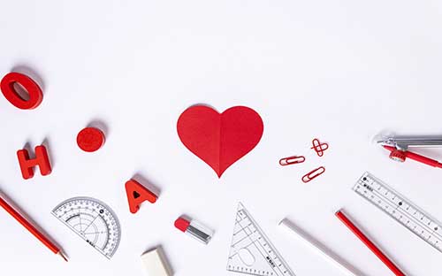 各地成人高考报名时间一样吗?条件有哪些?