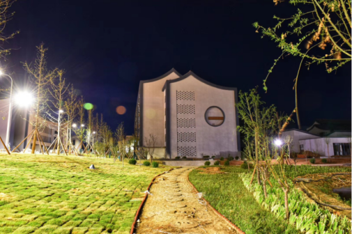 泰山科技学院校园夜景