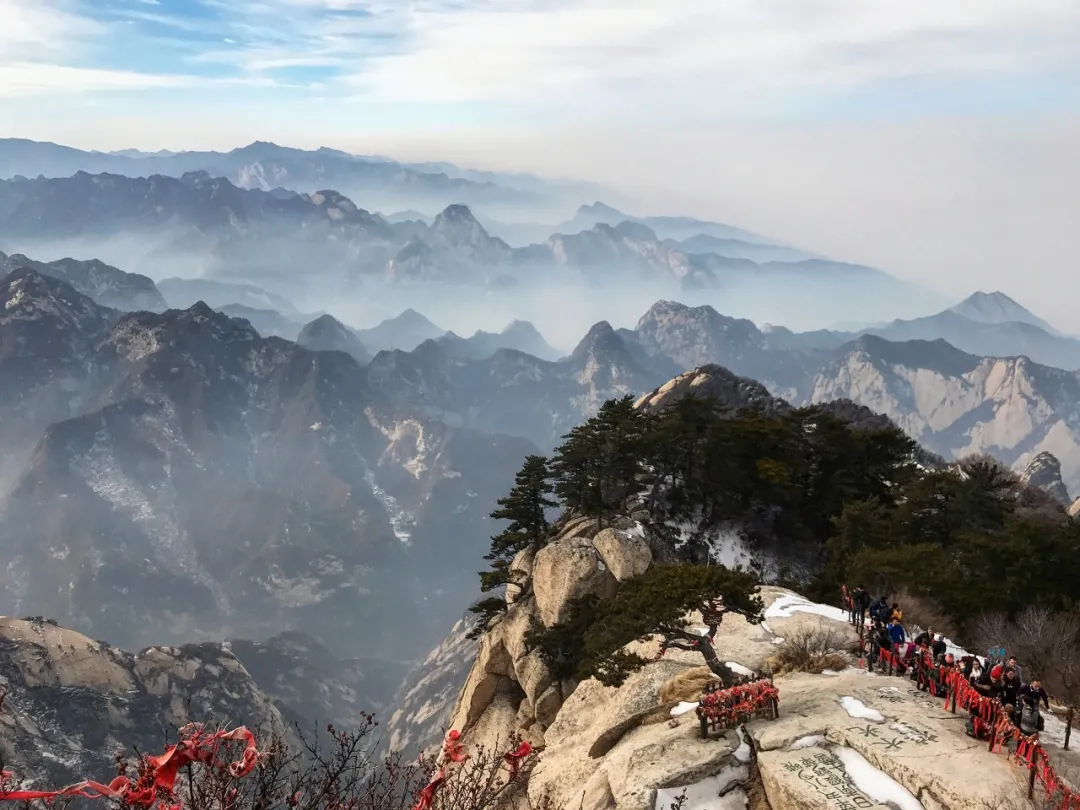 千古英雄地，奇险第一山：什么是华山？